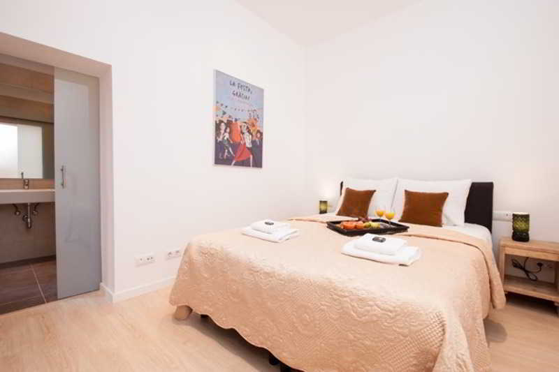 Short Stay Group Gracia Serviced Apartments Barcelona Buitenkant foto