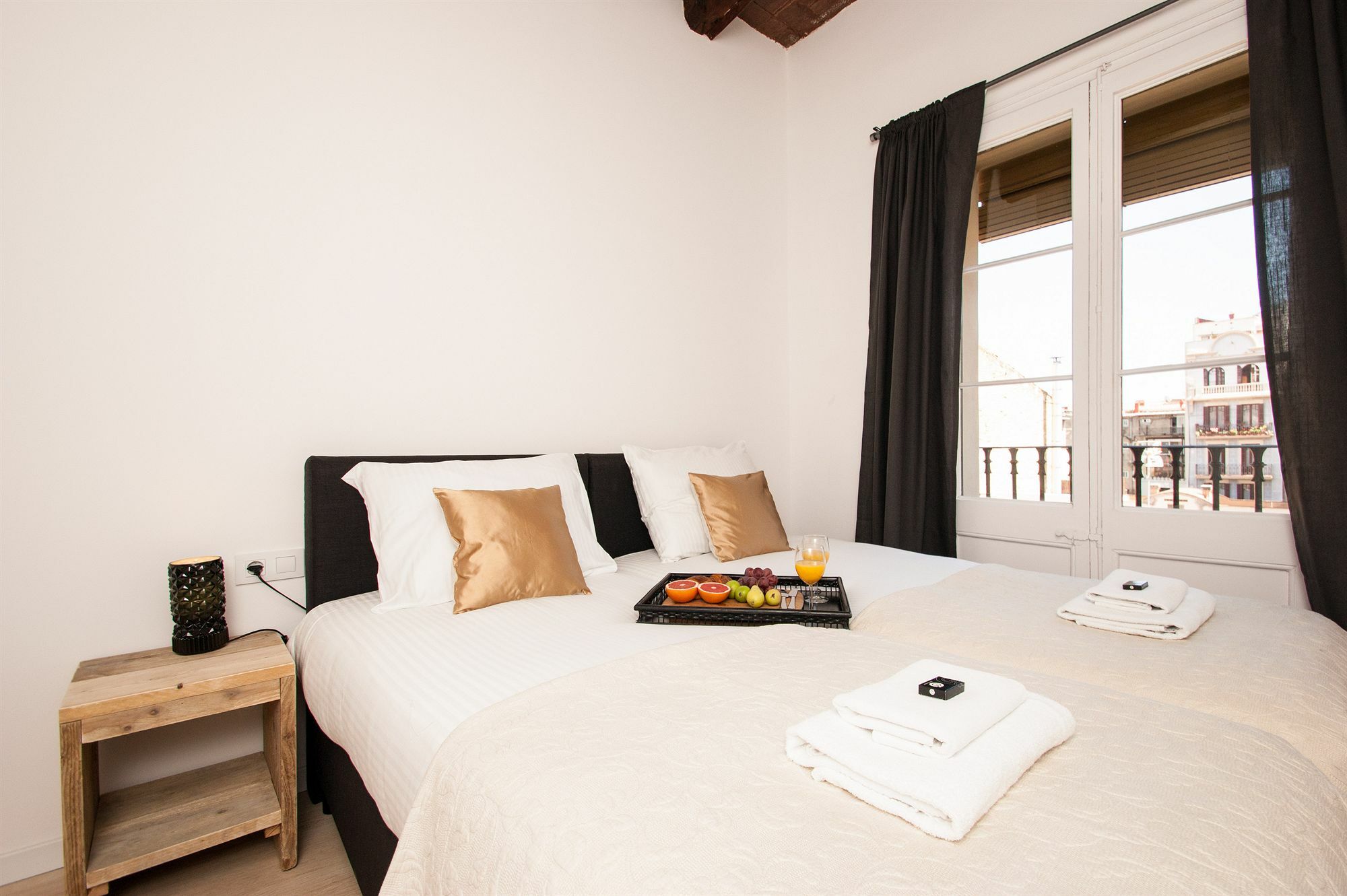 Short Stay Group Gracia Serviced Apartments Barcelona Buitenkant foto